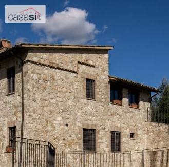 Villa for sale in Todi