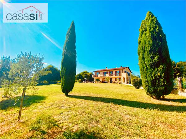 Rustico/Casale in vendita a Todi